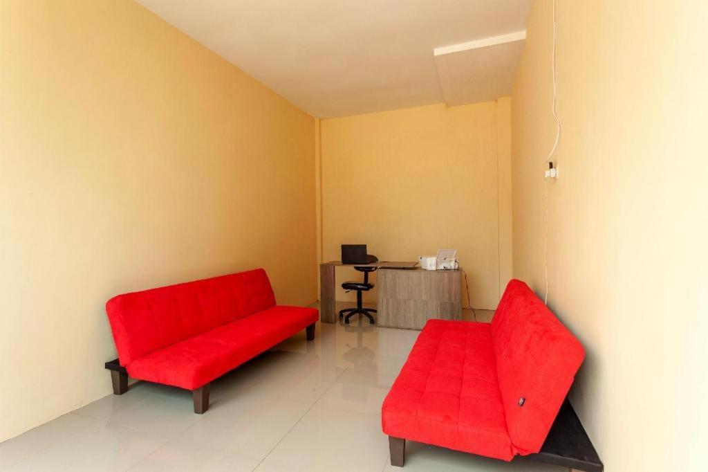 Richmond Guest House Cirebon Redpartner Εξωτερικό φωτογραφία