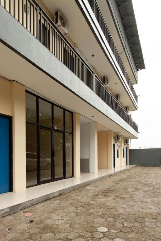 Richmond Guest House Cirebon Redpartner Εξωτερικό φωτογραφία